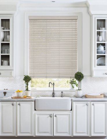 2017_EW_CL_Faux Wood_Kitchen